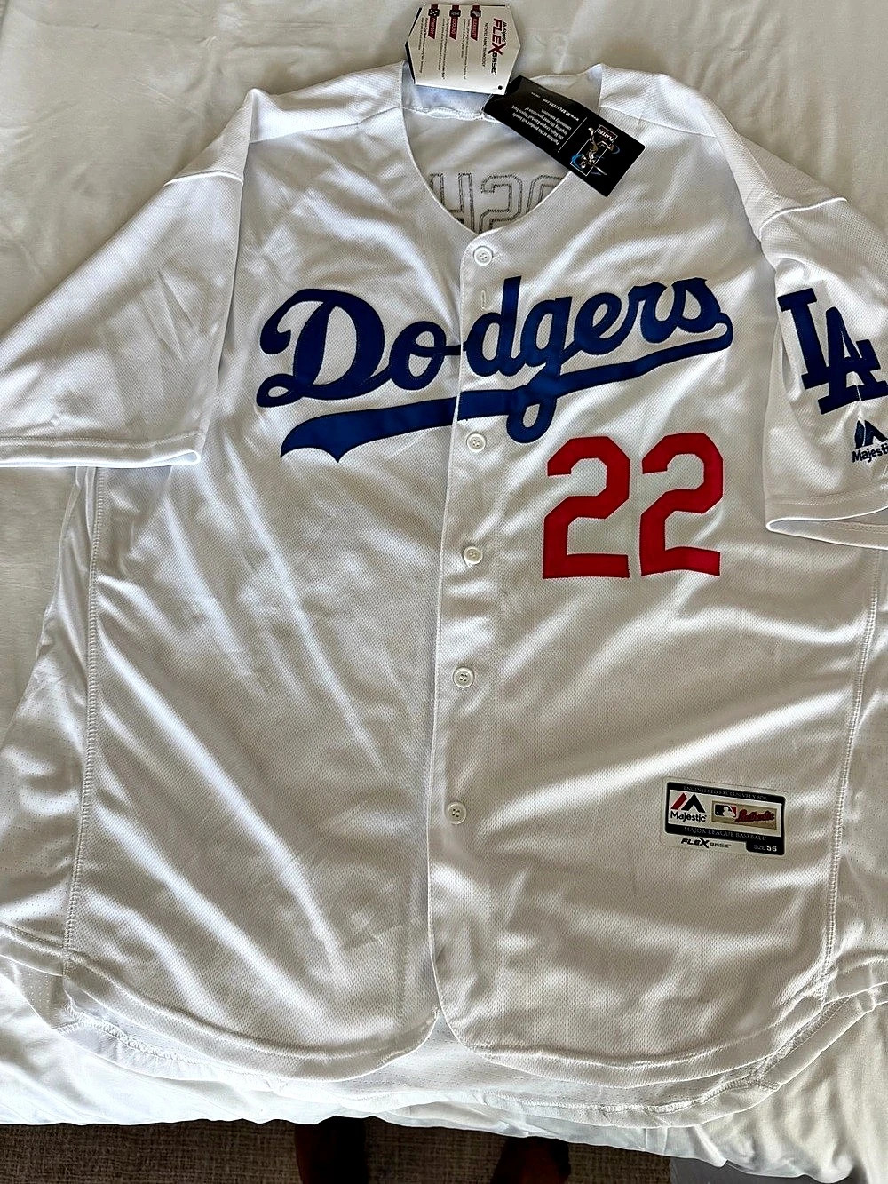 Majestic Clayton Kershaw #22 MLB Dodgers Jersey White Size 56 NWT